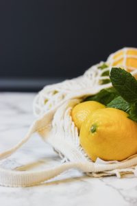 lemons in reusable cloth bag