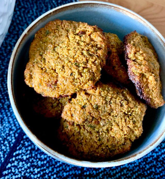 vegan red lentil falafels