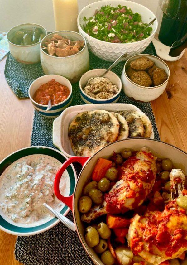 Dinner Among Friends and Spices: 4 delicious Mediterranean recipes to surprise and delight your tastebuds